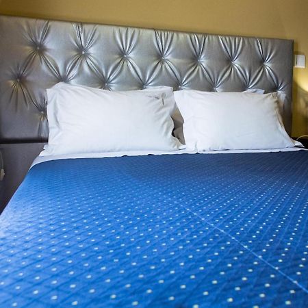 Hotel Tulipa Braganca Bilik gambar