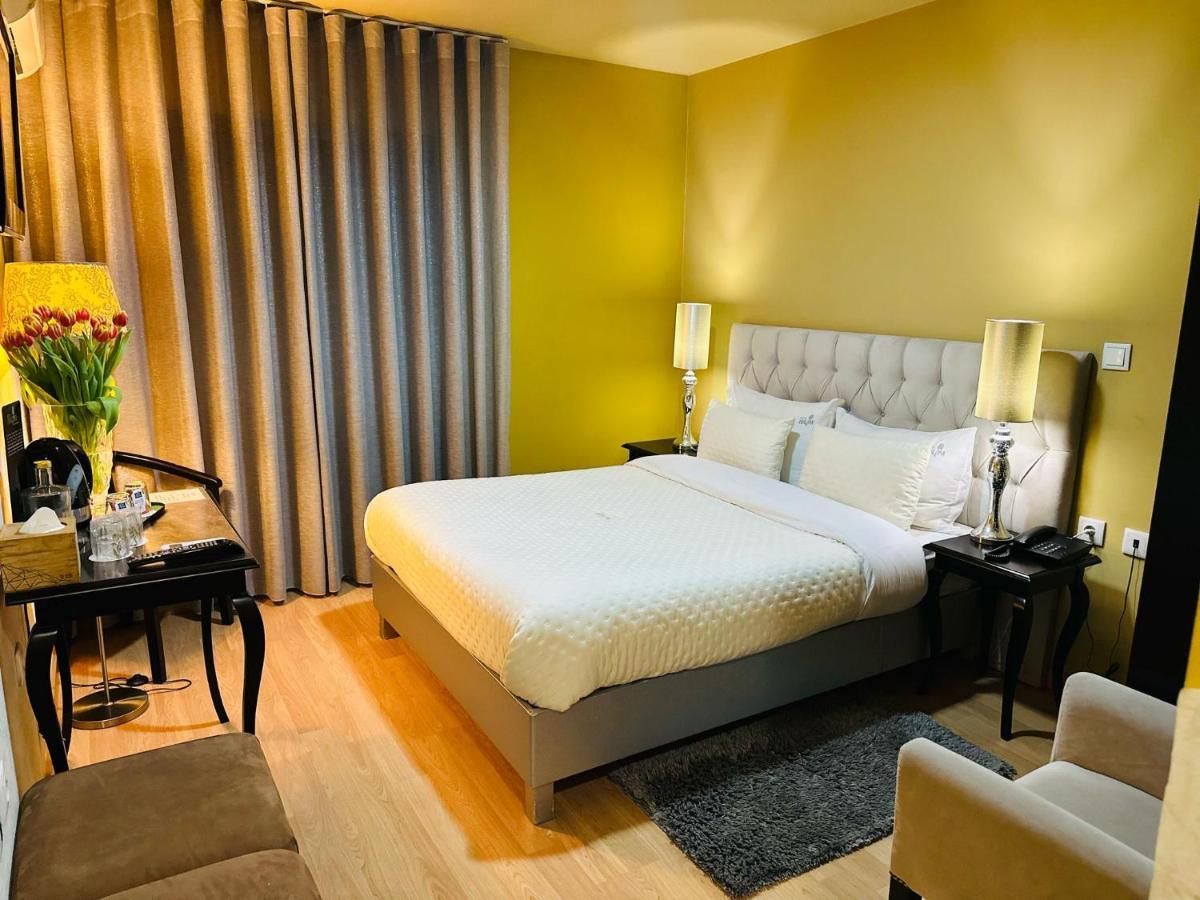 Hotel Tulipa Braganca Luaran gambar