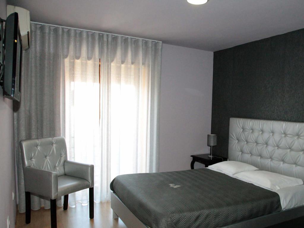 Hotel Tulipa Braganca Luaran gambar